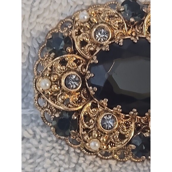 West Germany Hematite Glass Rhinestone and Pearls Gold Filigree Vintage Pendant - Picture 15 of 15